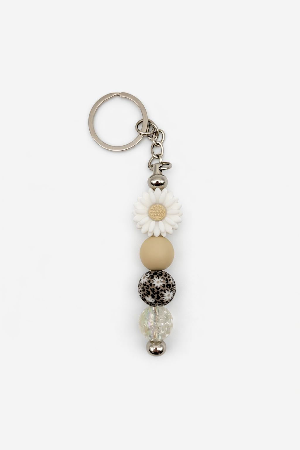 Daisy Leopard Beaded Keychain – Neutral Floral Keychain Charm with Acrylic Beads
