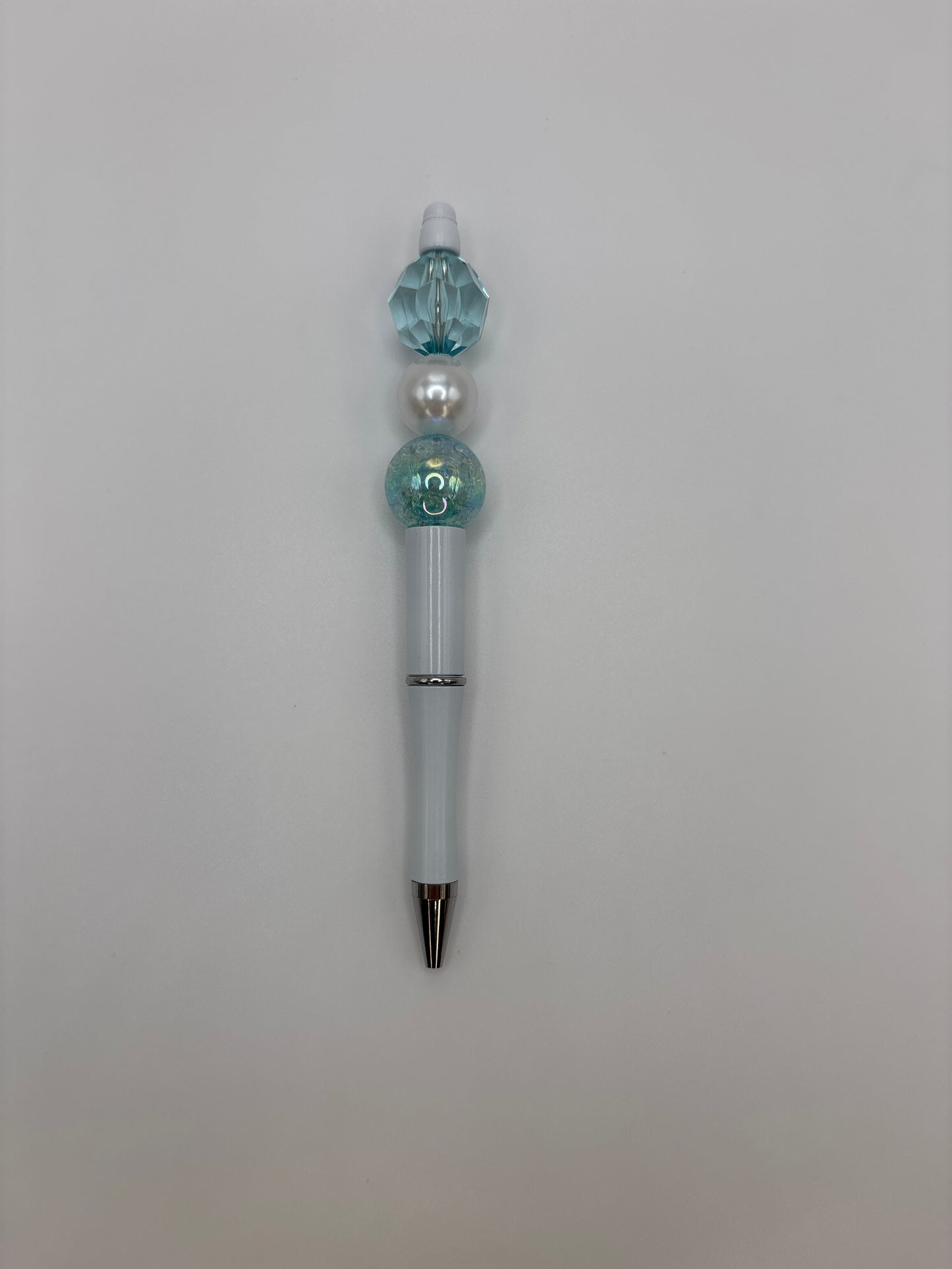 Crystal Wave Beaded Pen – Teal Crystal & Pearl Bead Pen with White Barrel